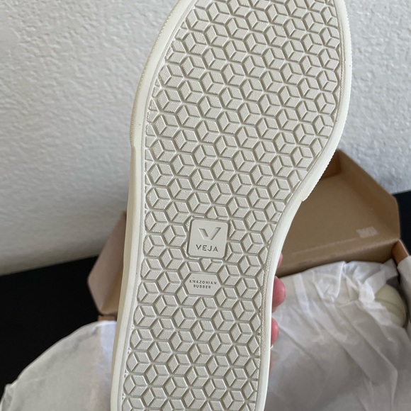 Womens Veja Recife sneakers NWT - Picture 9 of 11